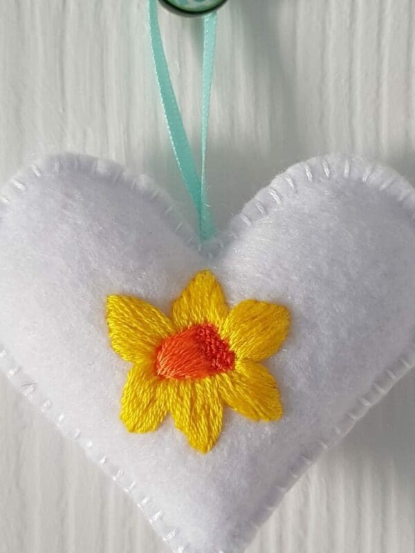 Handmade felt heart decoration with hand embroidered daffodil - Image 3