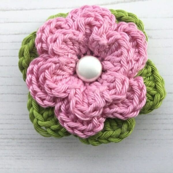 Crochet flower brooch