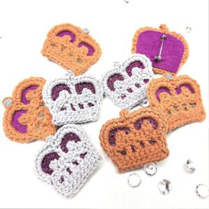Crochet crown applique brooches