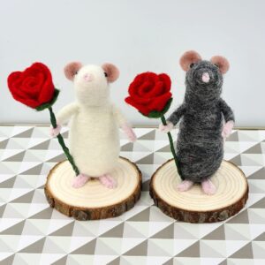 needle felted mice with red roses