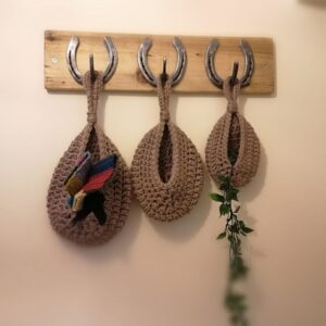 set-of-3-crocheted-teardrop-pouches-in-beige-light-brown