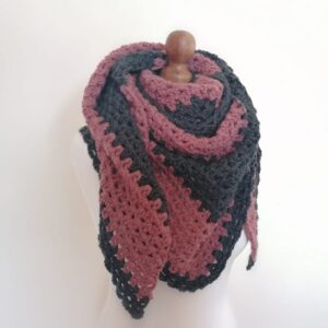 cosy-dusky-pink-and-grey-shawl