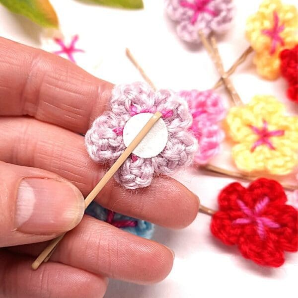 Cute crochet flower bobby pins, hair grips
