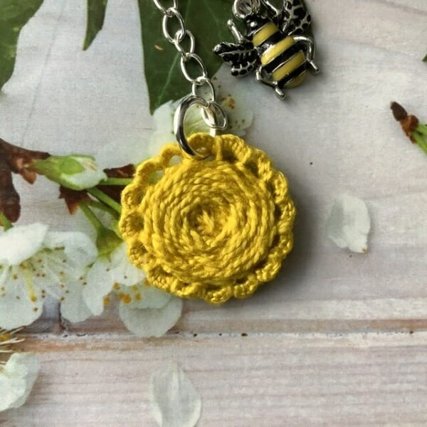 Dorset button and enamel bee key ring