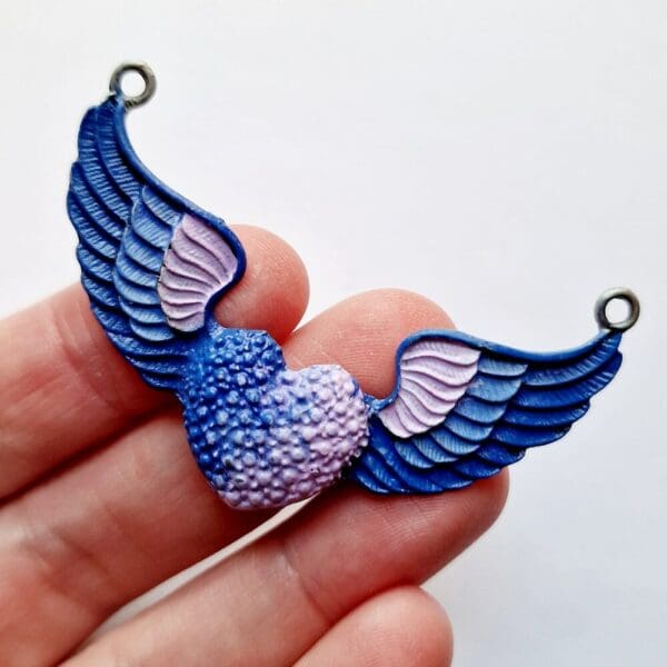 Heart and wing pendant - connector - purple