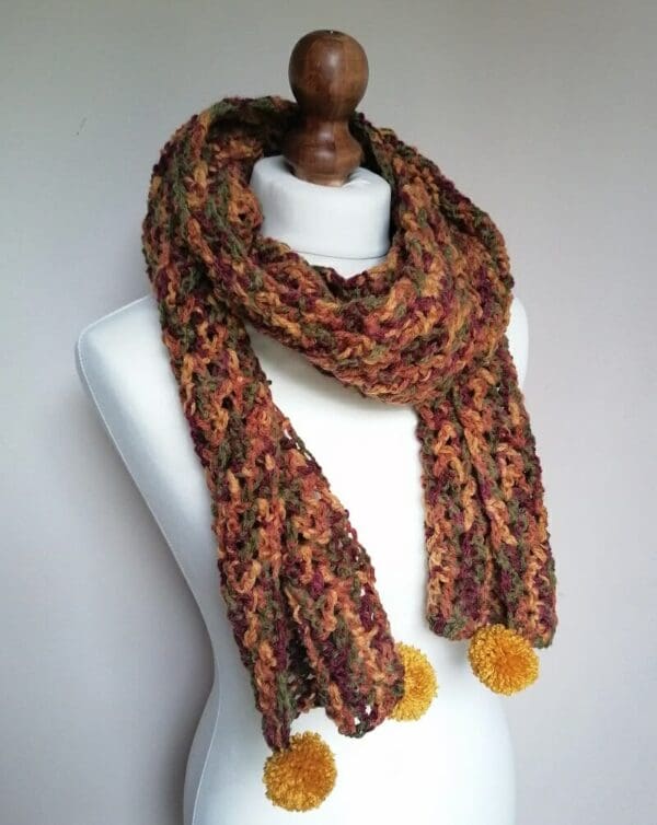 autumnal-chunky-scarf