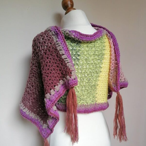 colourful-crocheted-wrap