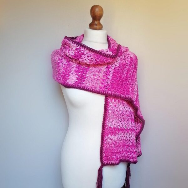 pink-scarf-wrap-pinks