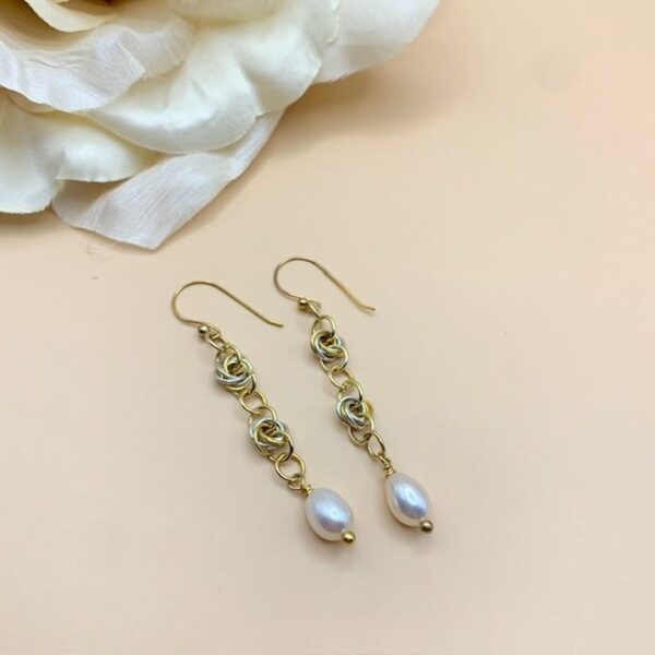 Pearl Chainmaille mixed metal earrings
