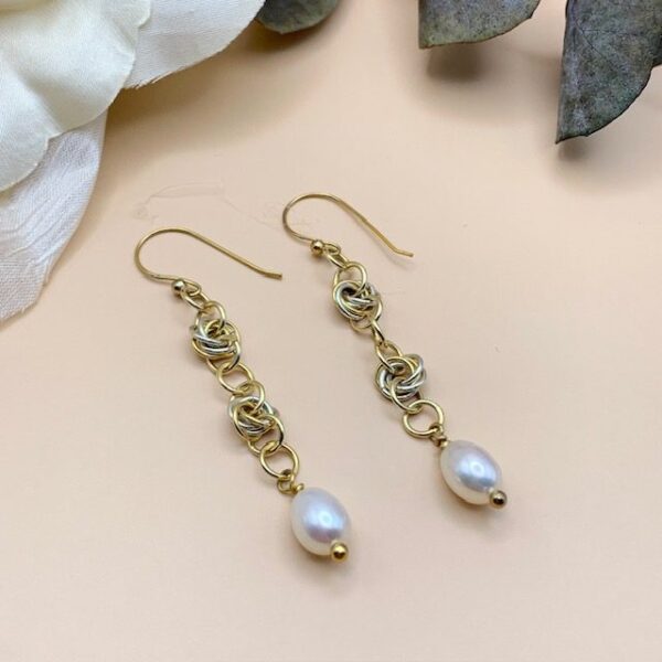 Pearl Chainmaille mixed metal earrings