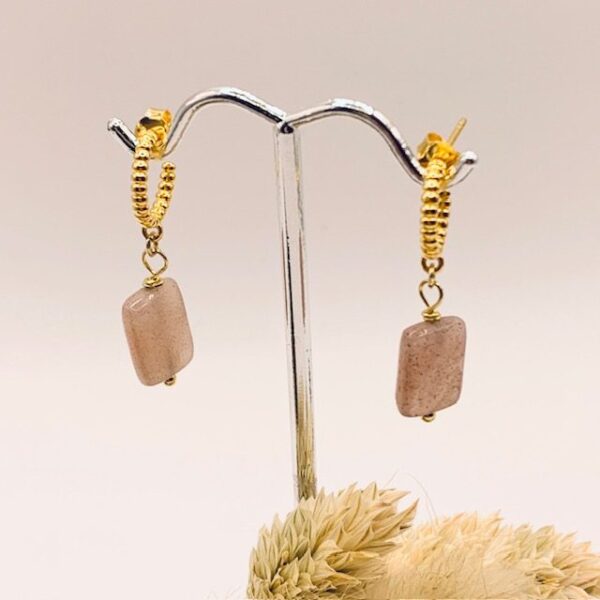 Sunstone and gold hoop earrings