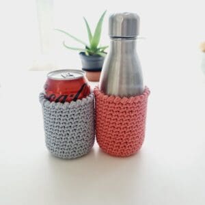 Crochet cotton stubby holders for cans & bottle by Sarah Lou Crafts in Grey or Pink.