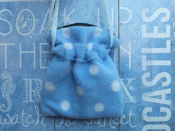 Fleece Cosmetic drawstring bag in blue, - Image 4