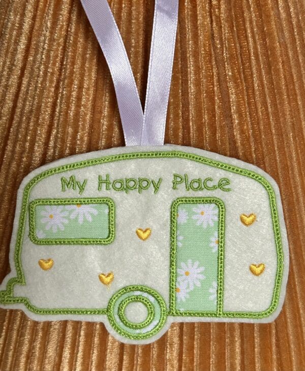 My Happy Place caravan sign and a perfect little gift - Image 3