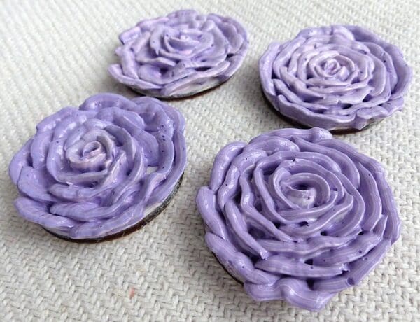 Purple rose magnet - Image 2