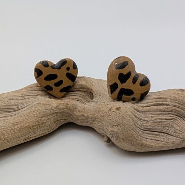 Leopard Cat Abstract Stud Earring Set - Image 6