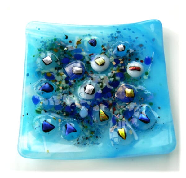 Rockpool Fused Glass Trinket Dish Dichroic 10.5cm - Image 4
