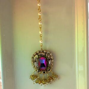 Head jewellery/ Bindiya/matha tikka