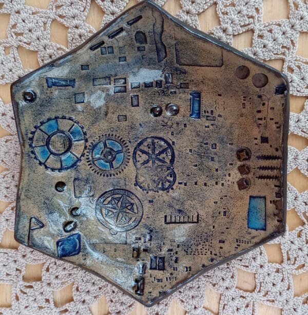Steampunk ceramic trinket dish, Blue hexagonal ceramic bowl with MacBook circuit board pattern, Stoneware tray - Image 5